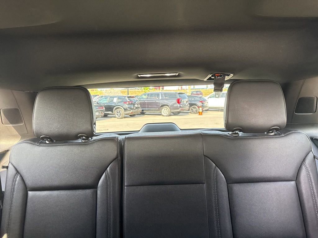 Used 2025 Chevrolet Tahoe LT AWD/4WD image 27