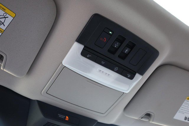 Certified 2025 Nissan Pathfinder SV w/ SV Premium Package AWD/4WD image 19