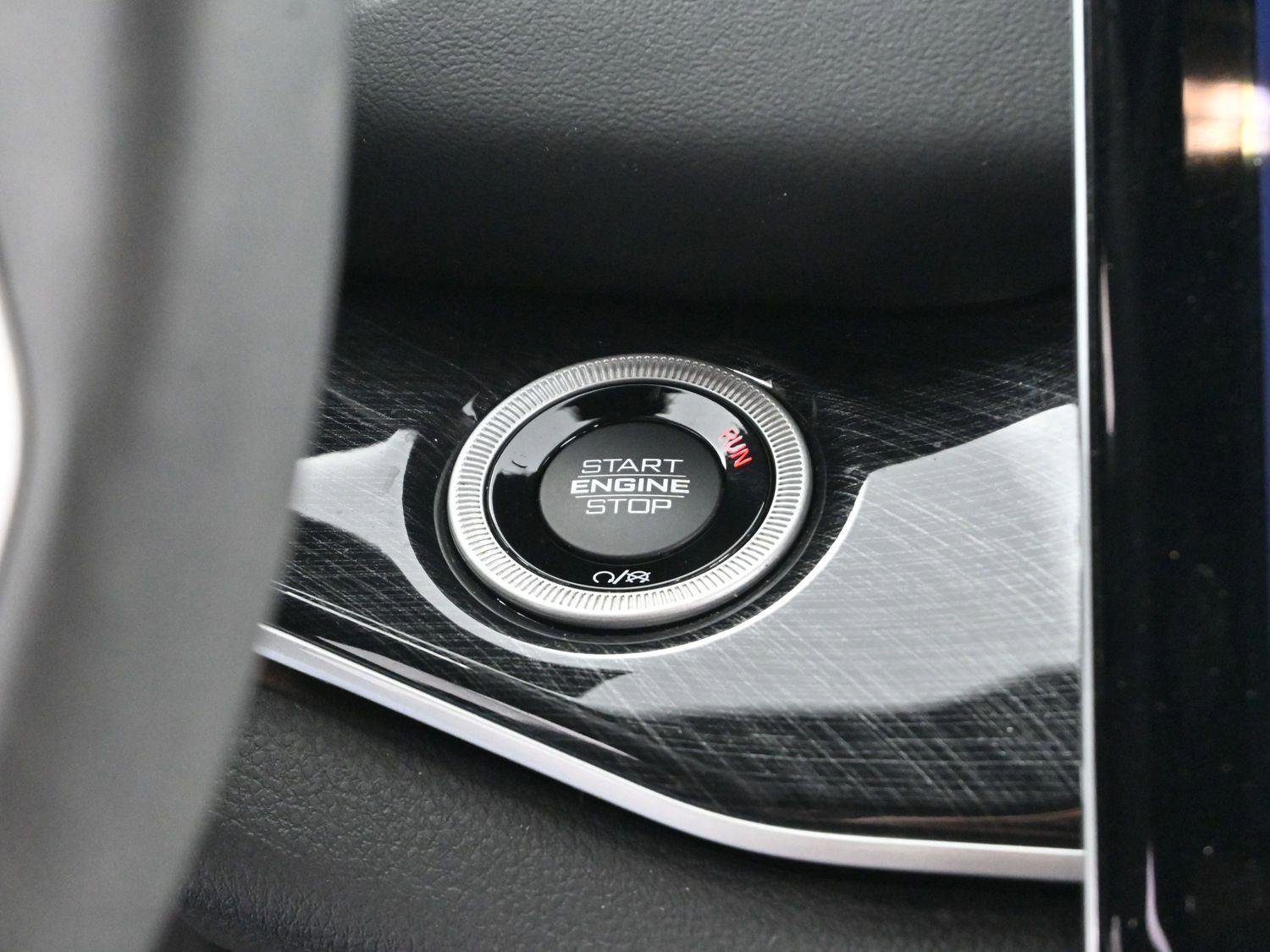 Used 2022 Jeep Grand Cherokee Trailhawk w/ Luxury Tech Group III AWD/4WD image 30