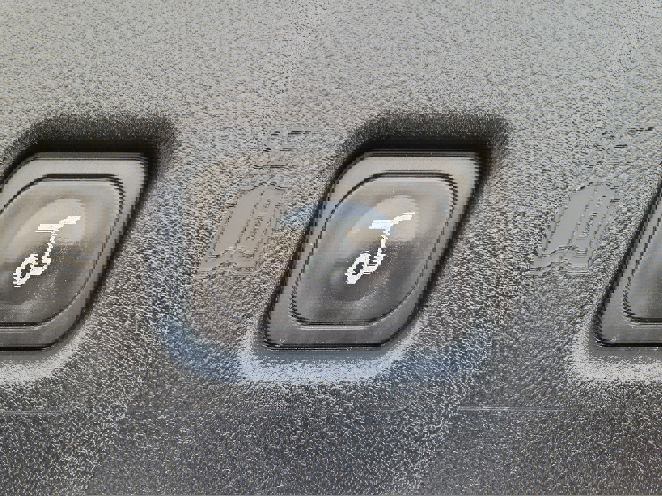 Used 2023 Lincoln Nautilus Reserve w/ Equipment Group 202A image 8