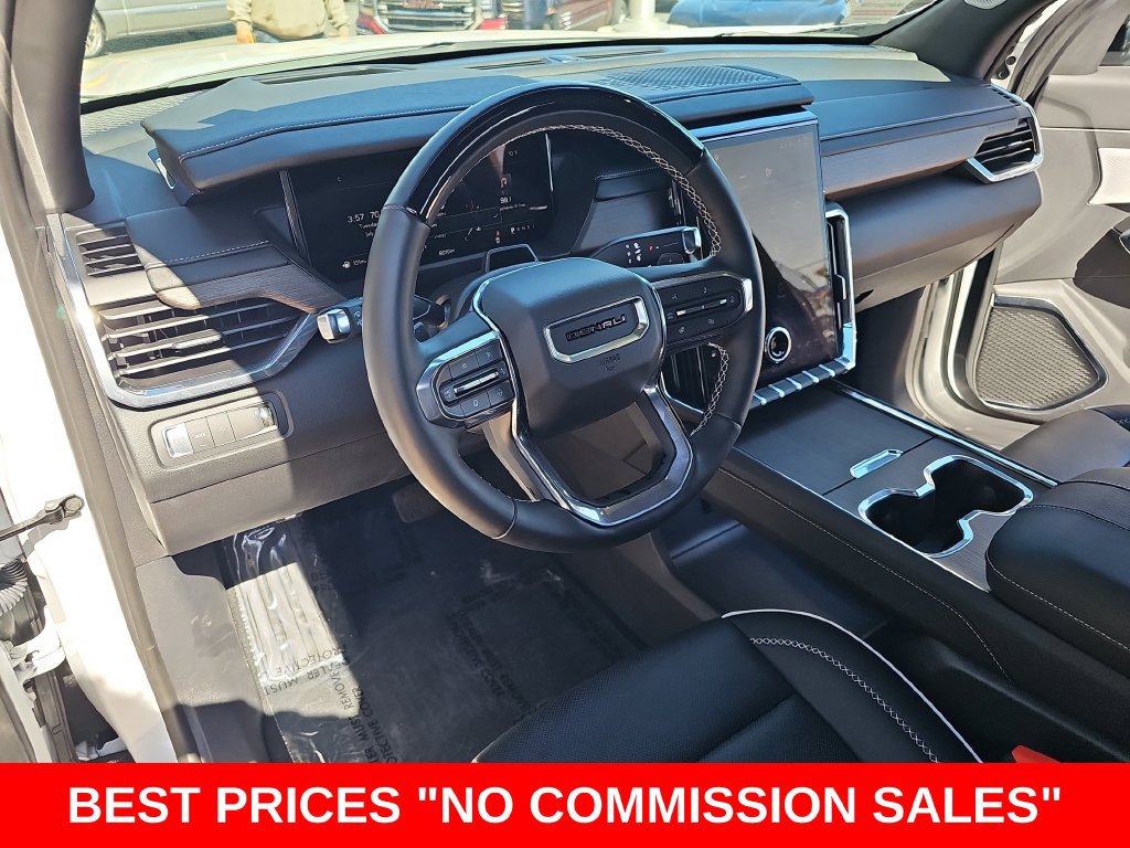 Used 2024 GMC Acadia Denali w/ Super Cruise Package FWD image 17