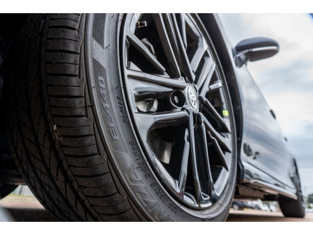 New 2026 Toyota Camry SE image 9