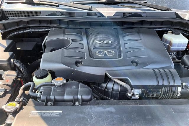 Used 2017 INFINITI QX80 2WD w/ Driver Assistance Package image 32