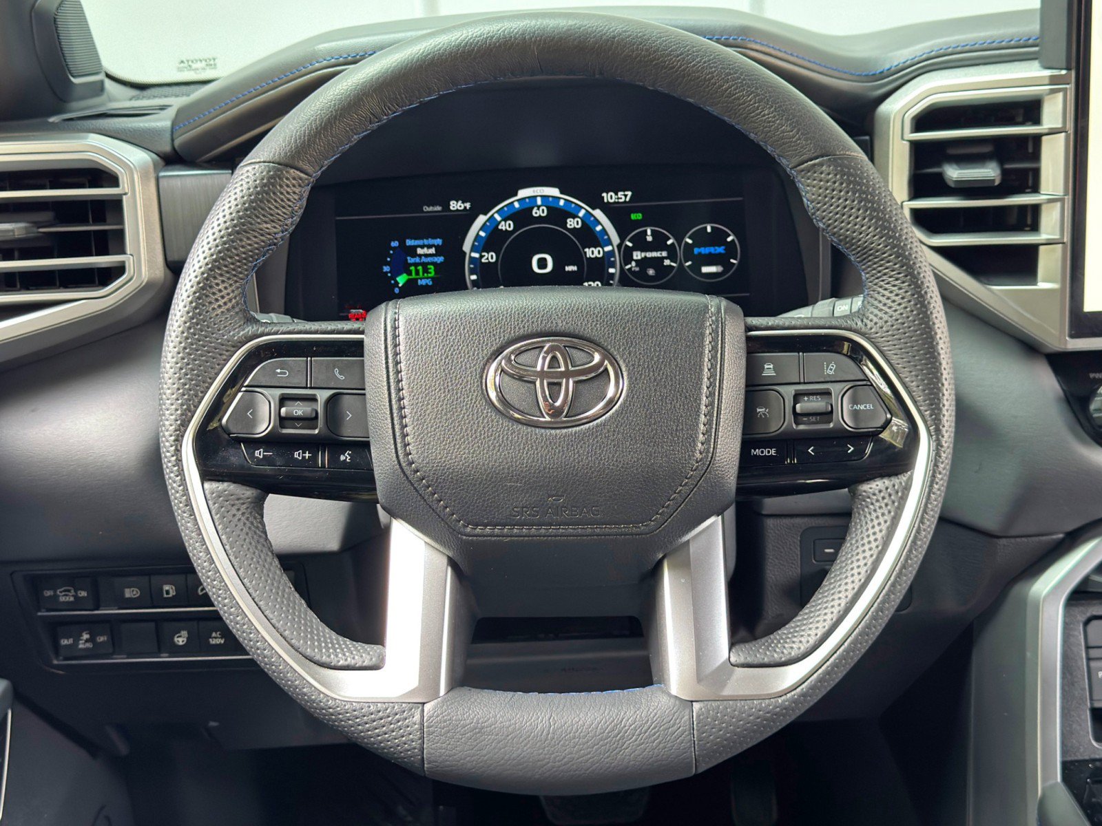 Used 2024 Toyota Sequoia Platinum AWD/4WD image 22