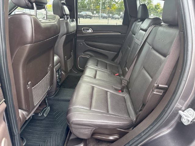 Used 2015 Jeep Grand Cherokee Summit AWD/4WD image 29