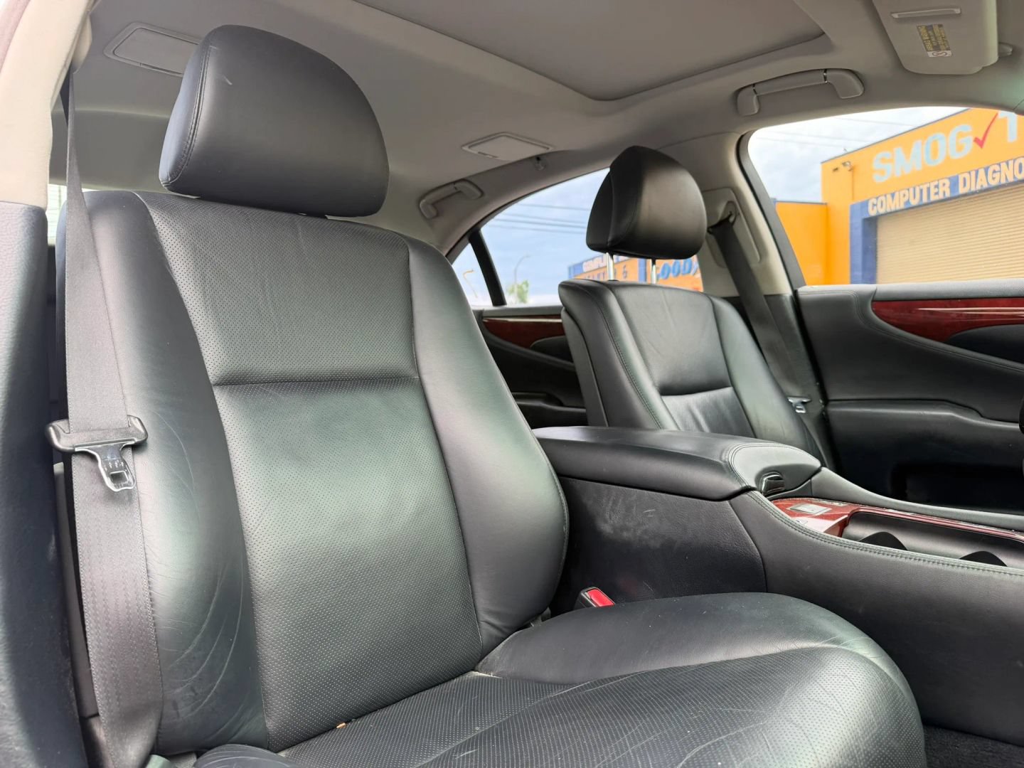 Used 2008 Lexus LS 460 L RWD image 16