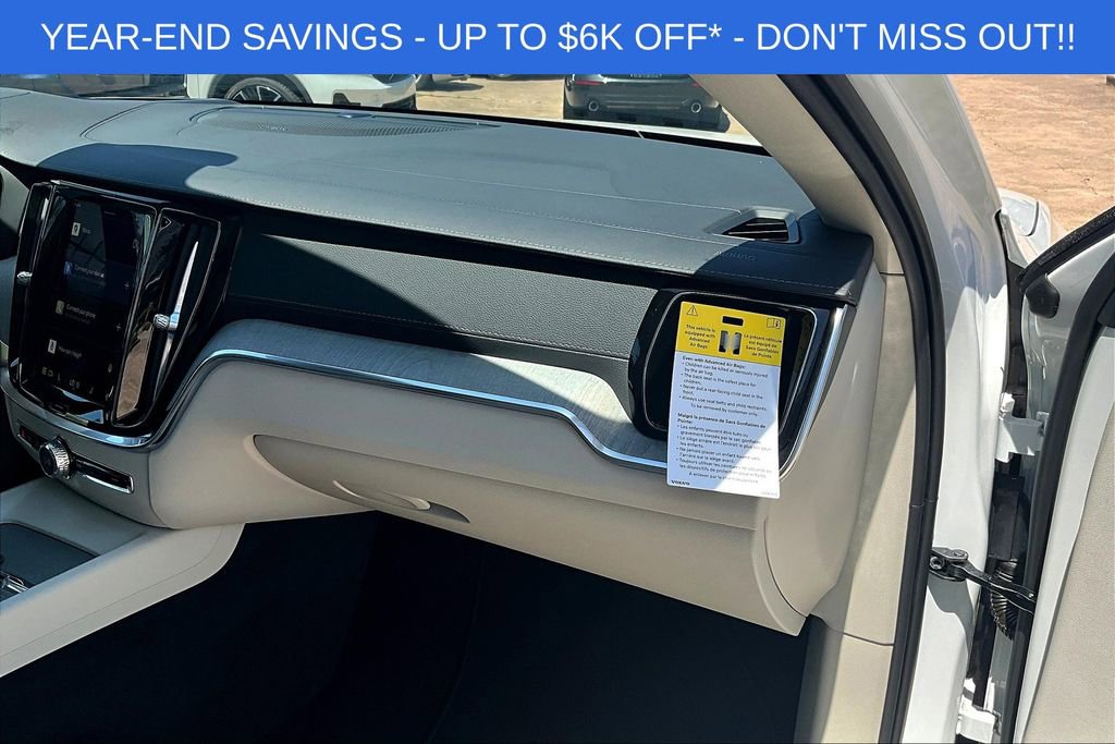 New 2025 Volvo V60 B5 Cross Country Ultra w/ Protection Package Premier image 17