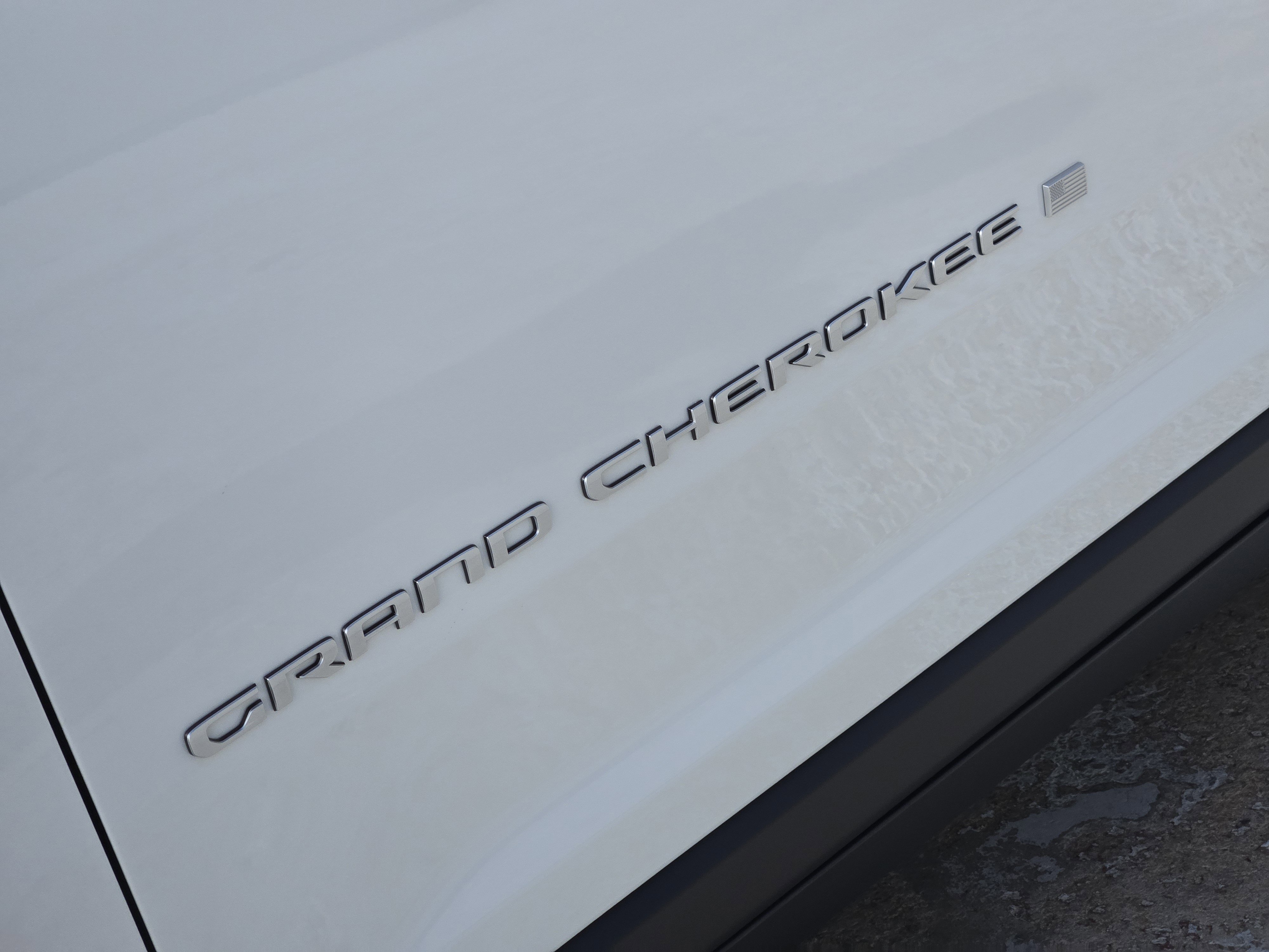 New 2026 Jeep Grand Cherokee Limited image 8