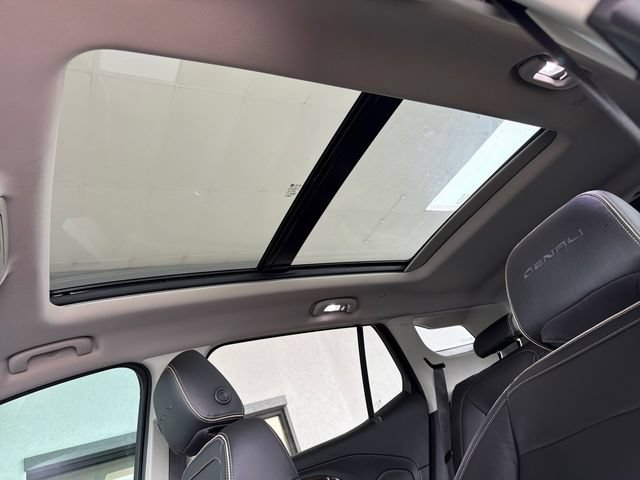 Used 2020 GMC Terrain Denali w/ LPO, Floor Liner Package FWD image 24