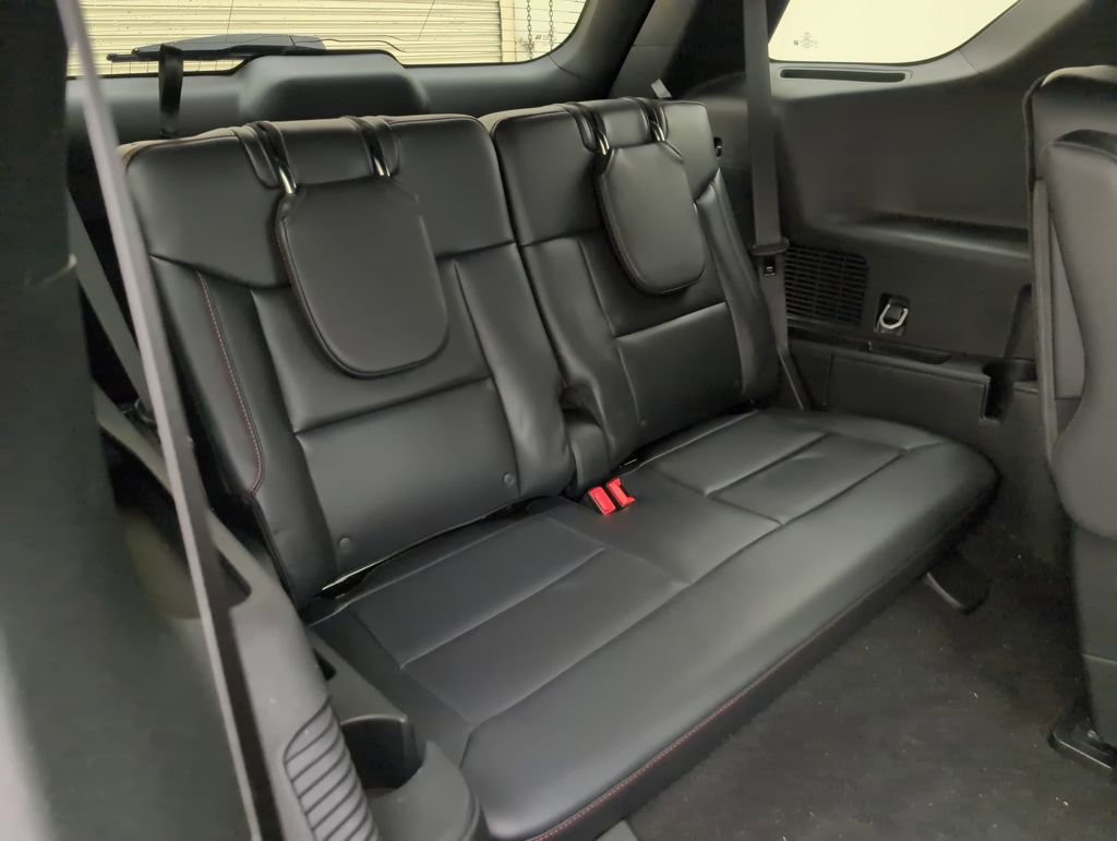 Used 2025 Ford Explorer ST w/ Sun And Sound Package image 20