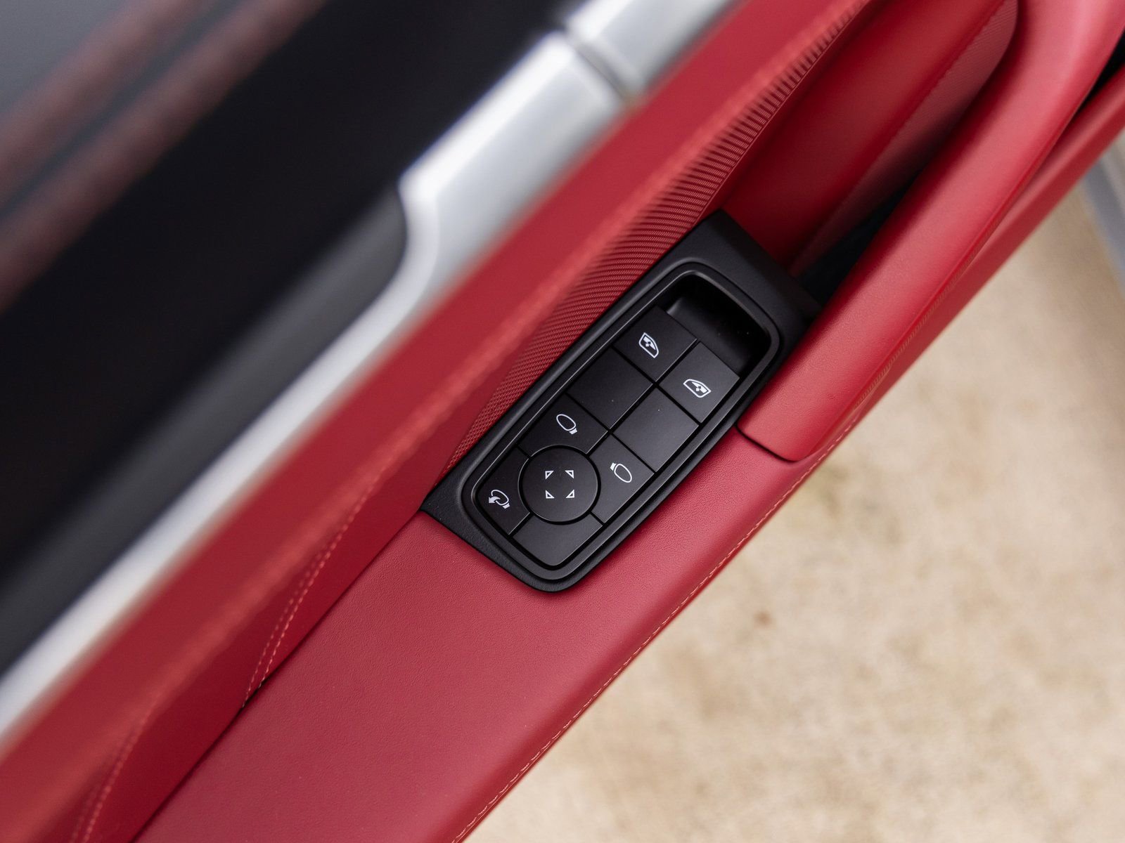 Certified 2026 Porsche 911 Targa 4 GTS image 27