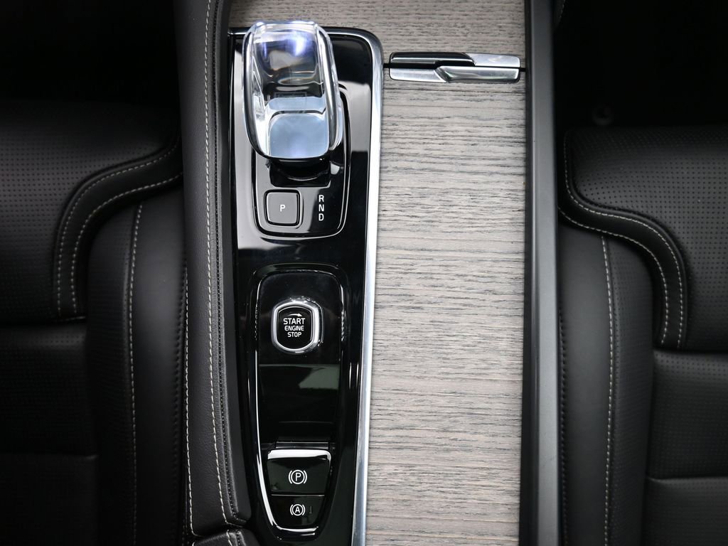 Used 2023 Volvo S90 B6 Ultimate w/ Protection Package Premier image 18