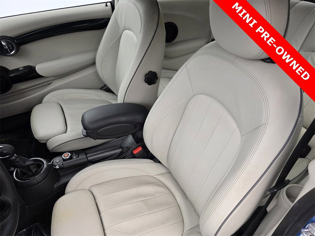 Used 2016 MINI Cooper S image 11