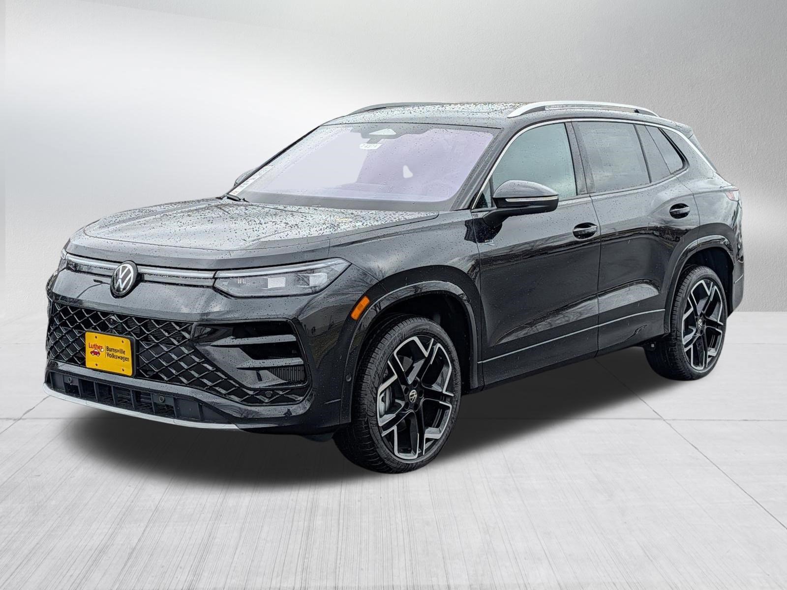 New 2026 Volkswagen Tiguan SEL R-Line AWD/4WD video 2