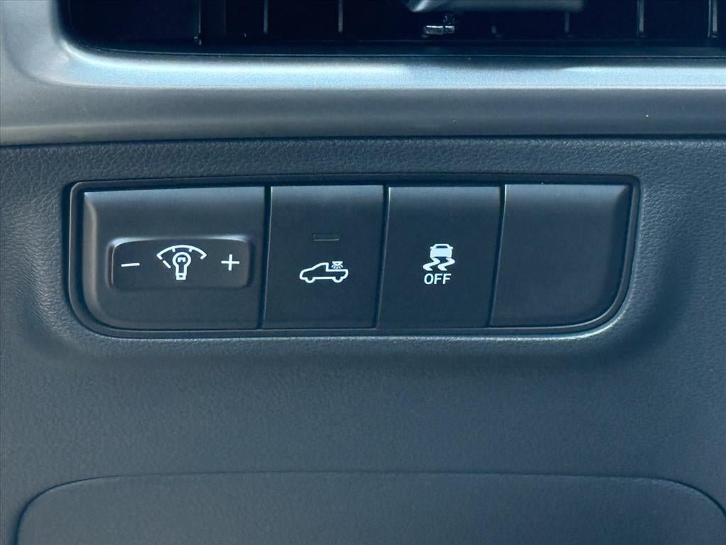 New 2027 Hyundai Santa Cruz SE FWD image 17