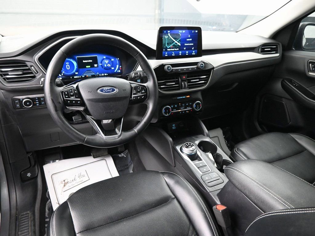 Used 2022 Ford Escape SEL w/ Technology Package image 10