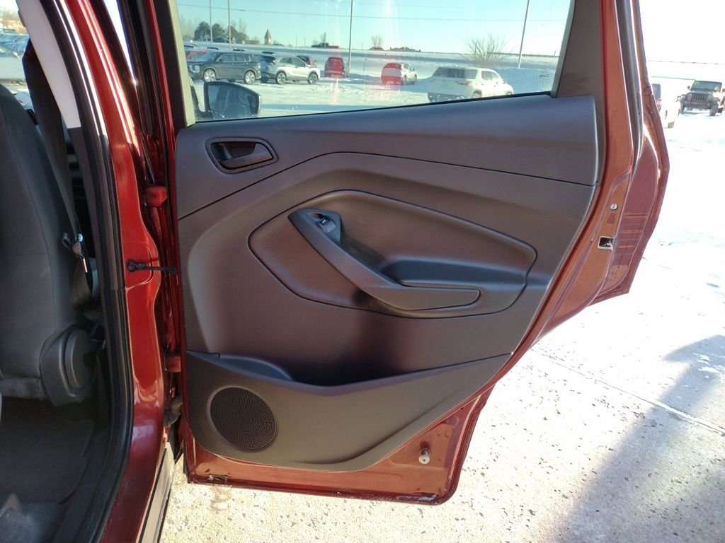 Used 2015 Ford Escape S image 21