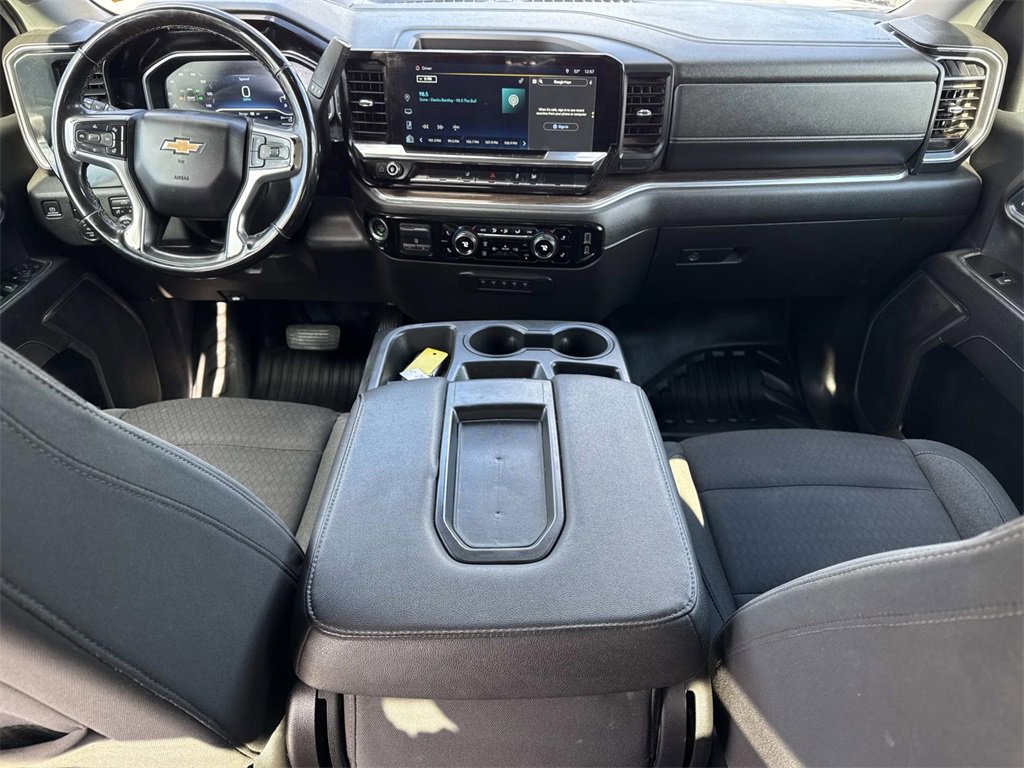 Used 2024 Chevrolet Silverado 2500 LT w/ Convenience Package image 22