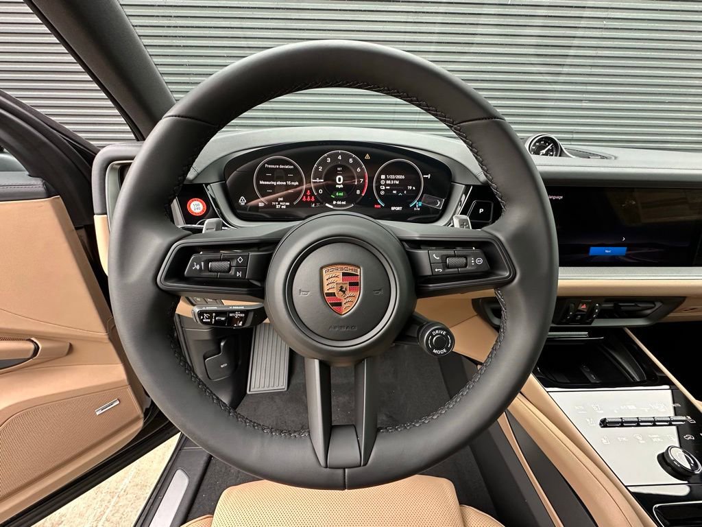 Used 2026 Porsche Cayenne E-Hybrid image 16