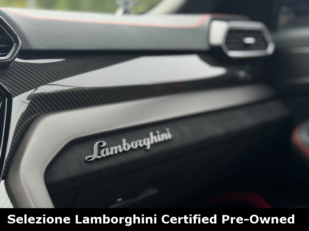 Used 2024 Lamborghini Urus Performante image 19