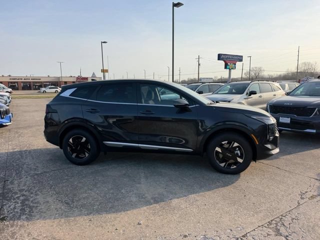 New 2026 Kia Sportage LX w/ LX Convenience Package AWD/4WD image 2