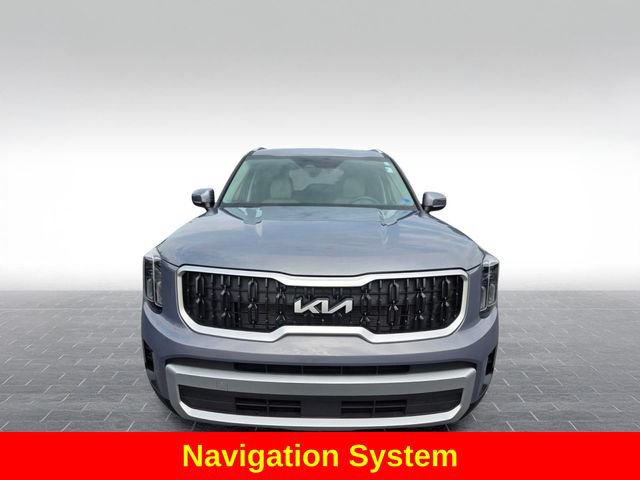 Used 2025 Kia Telluride EX w/ EX Captain's Chair Package FWD image 2