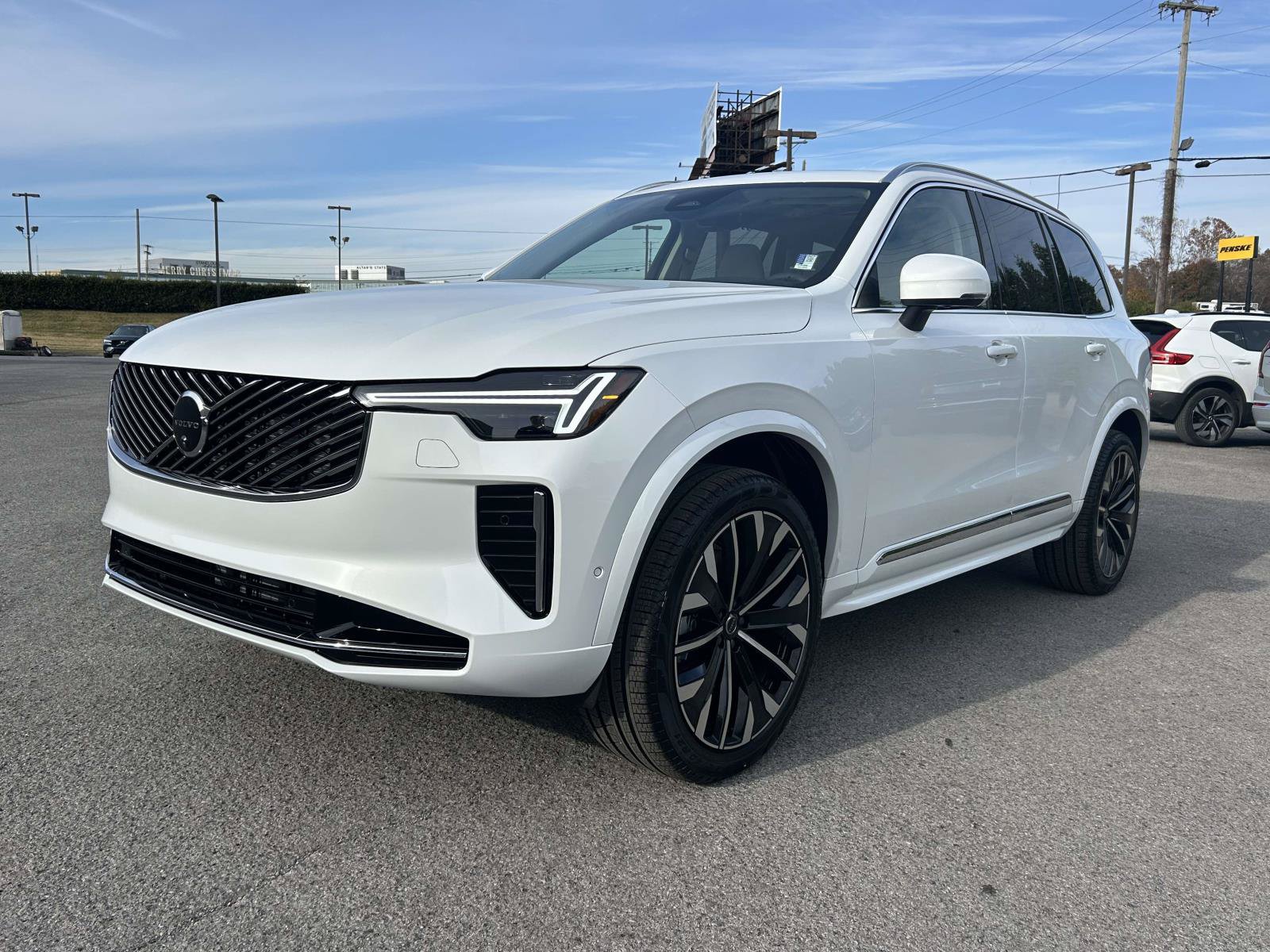 New 2026 Volvo XC90 B6 Ultra w/ Protection Package Premier AWD/4WD image 7