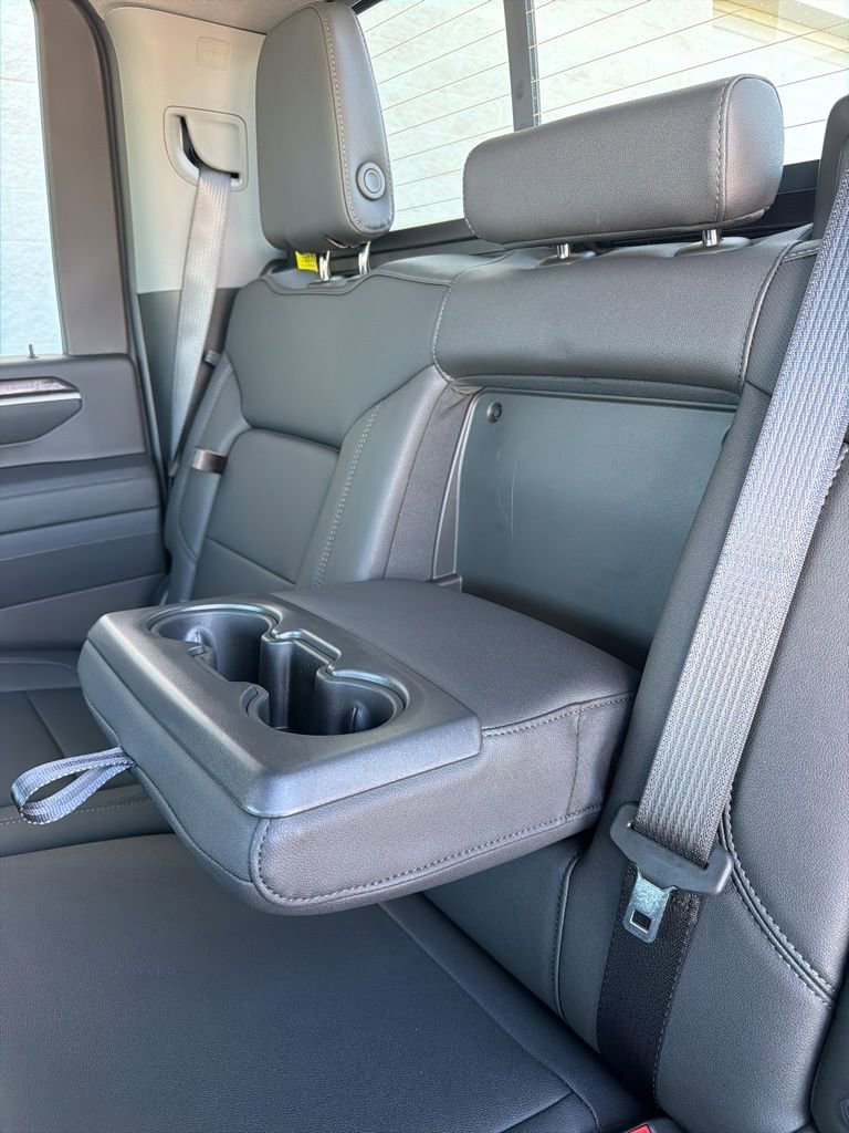 New 2026 Chevrolet Silverado 2500 LTZ w/ LTZ Convenience Package AWD/4WD image 27