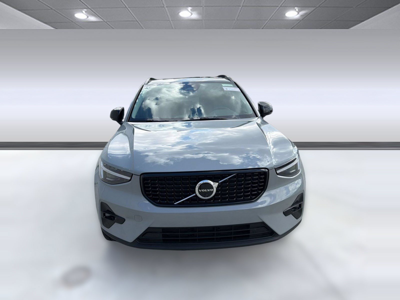 New 2026 Volvo XC40 B5 Plus w/ Protection Package Premier AWD/4WD image 6