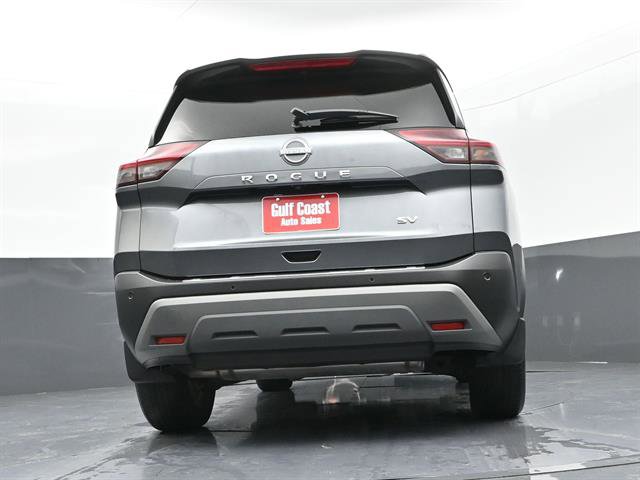 Used 2023 Nissan Rogue SV image 34