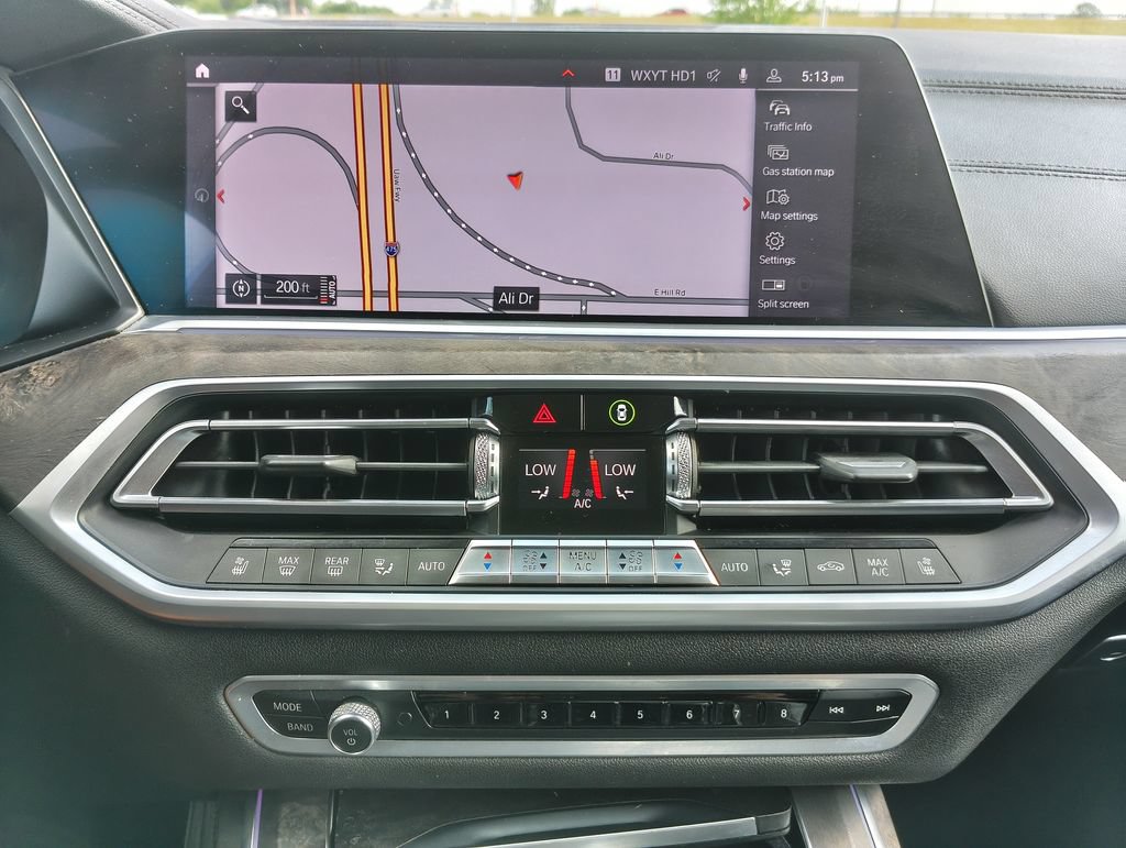 Used 2020 BMW X7 xDrive40i w/ Premium Package AWD/4WD image 4