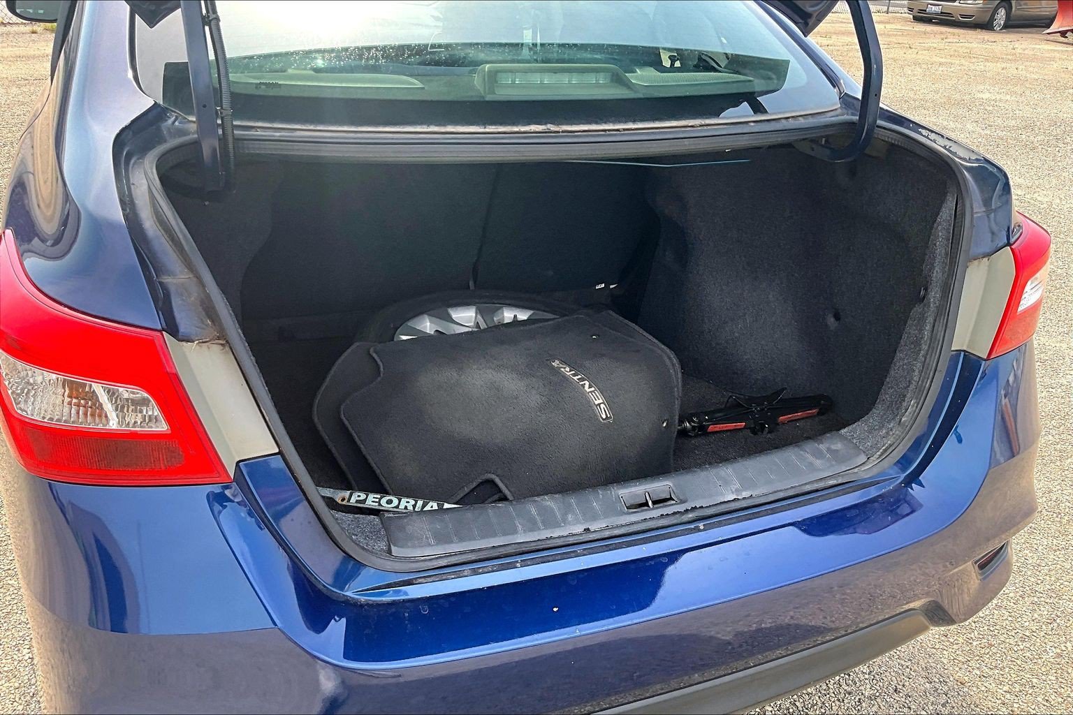 Used 2018 Nissan Sentra SV FWD image 19