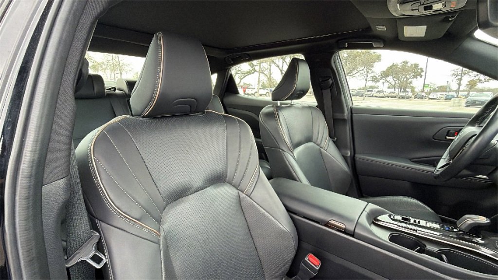 Certified 2024 Toyota Crown Limited image 42