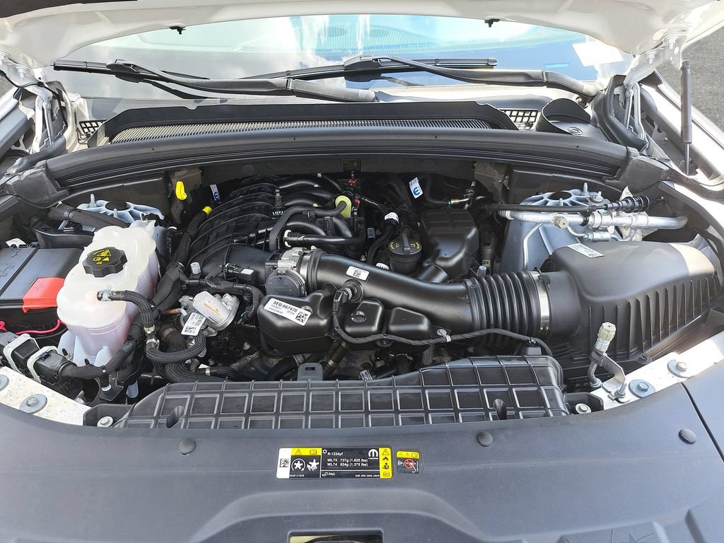 Certified 2023 Jeep Grand Cherokee Altitude AWD/4WD image 30