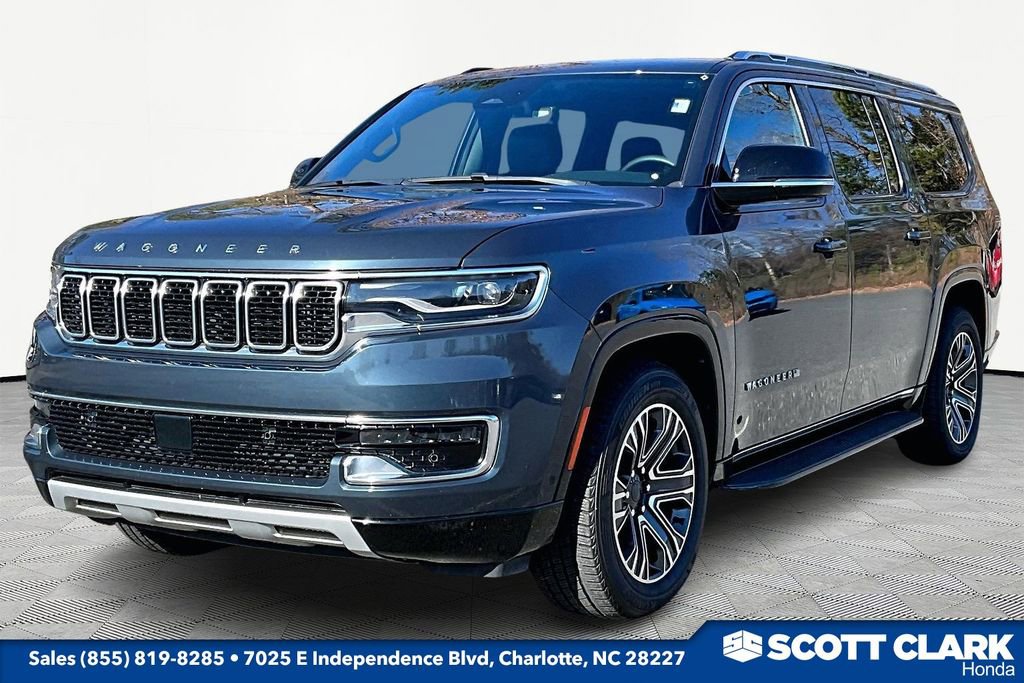 Used 2024 Jeep Wagoneer L Series II w/ Flexible Seating Group image 3