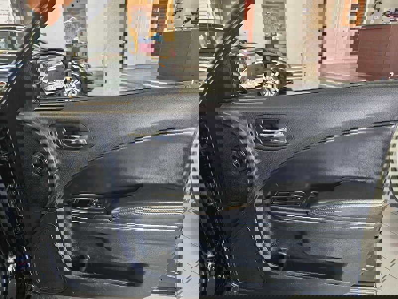 Used 2014 Dodge Charger Police image 26