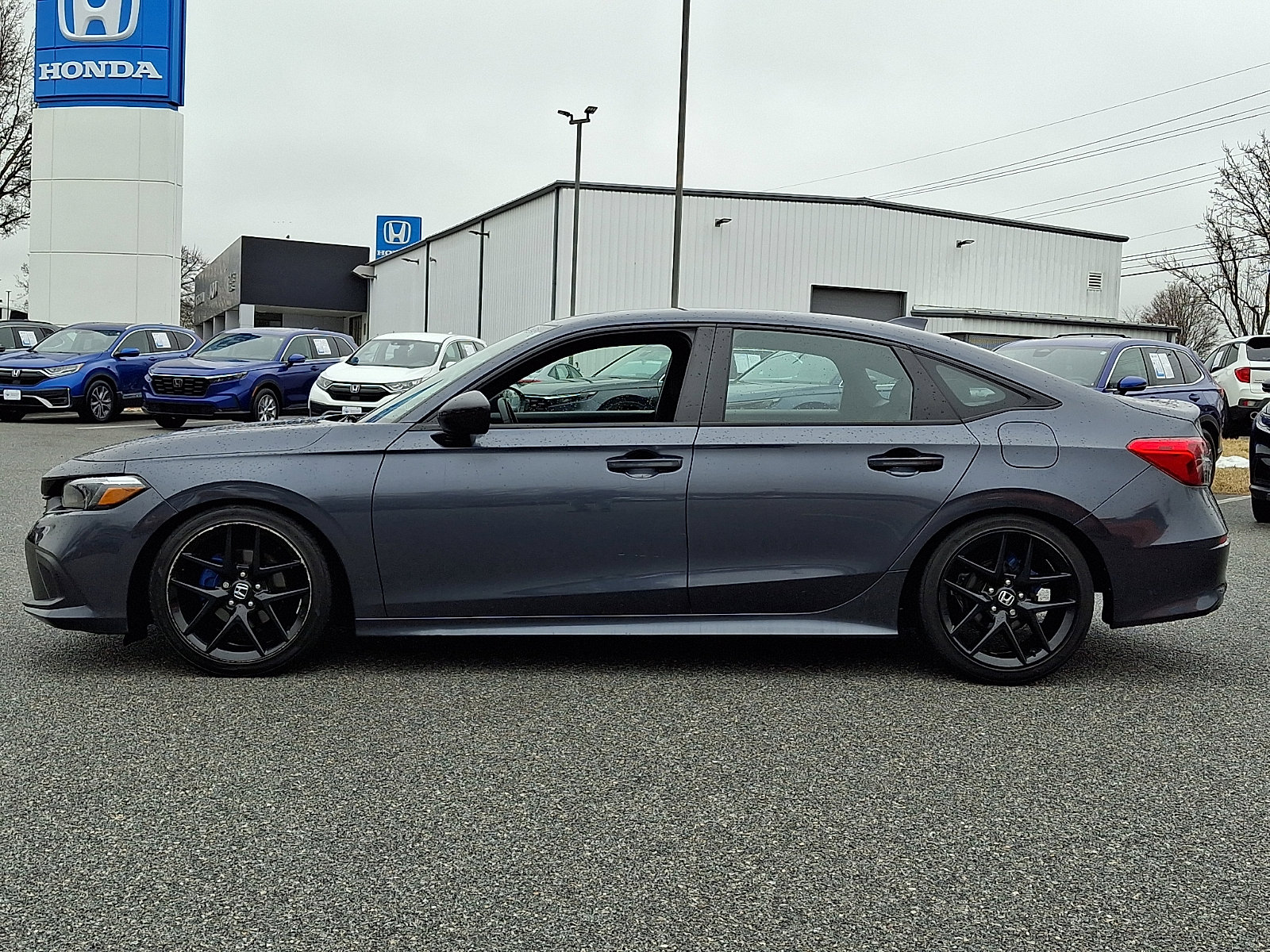 Used 2023 Honda Civic Sport image 4