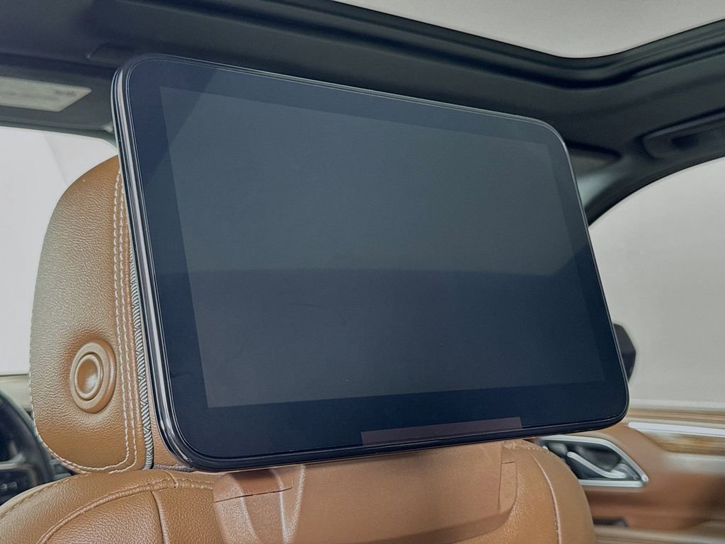 Used 2021 Chevrolet Tahoe High Country w/ Premium Package image 31