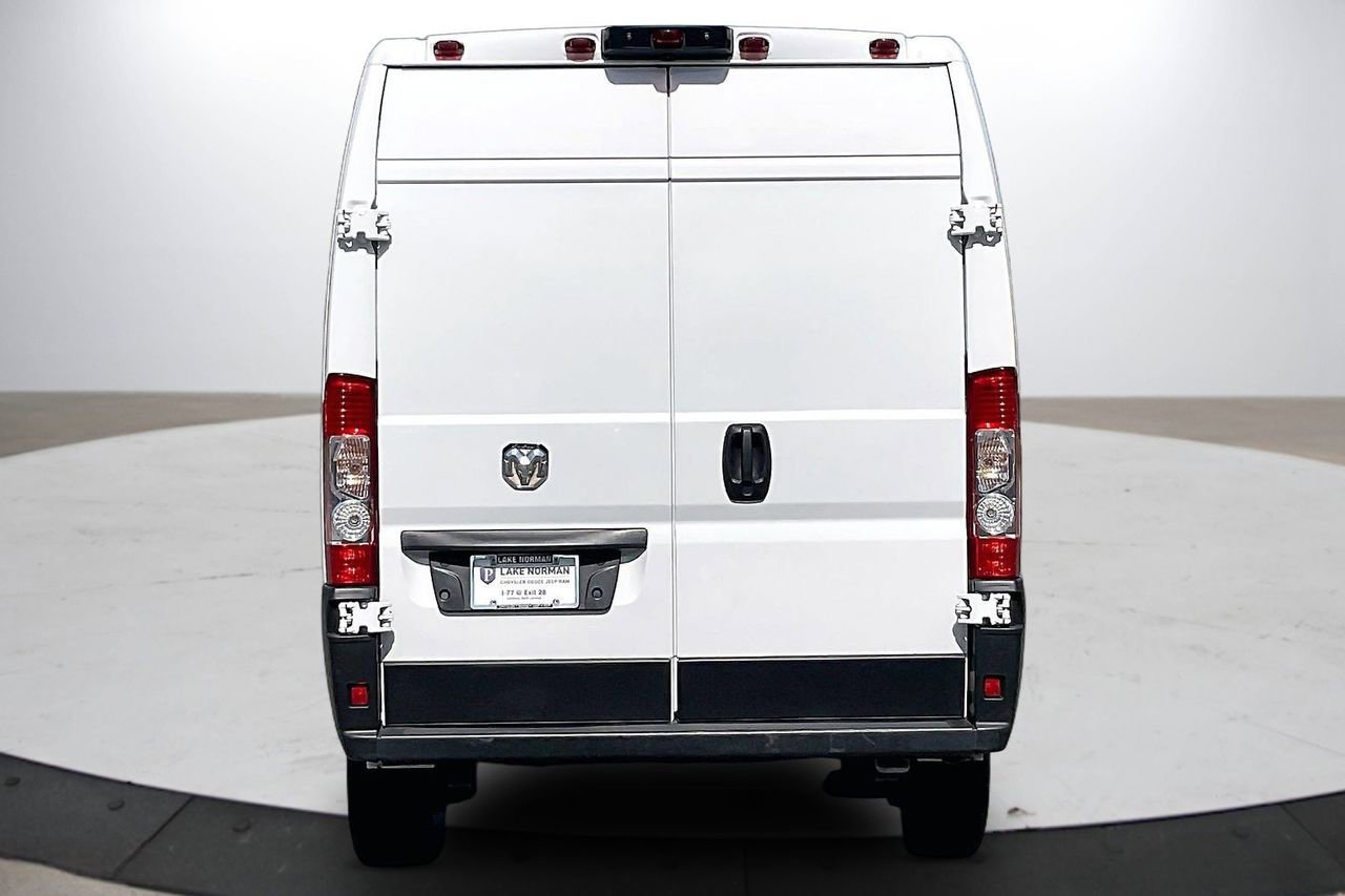 Used 2023 RAM ProMaster 2500 image 8