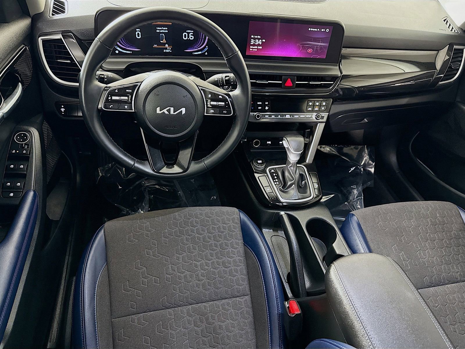 Used 2025 Kia Seltos S FWD image 17