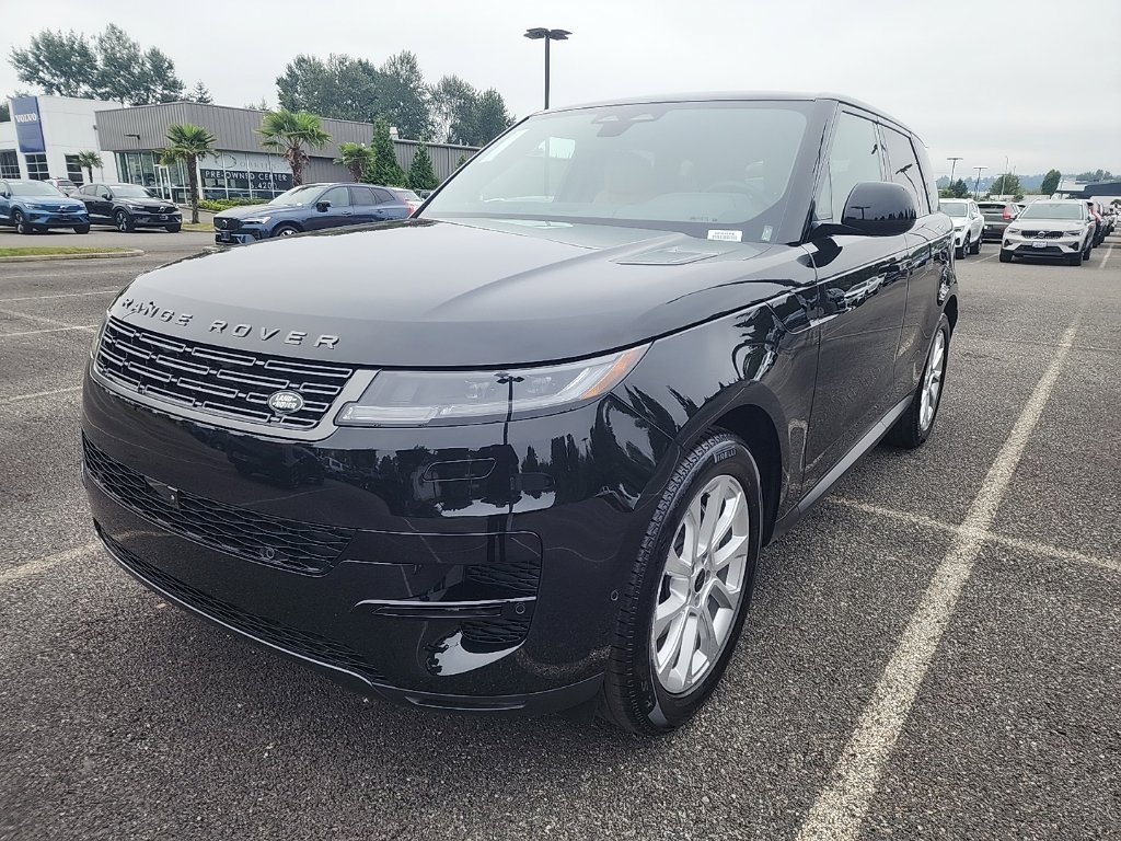 New 2026 Land Rover Range Rover Sport SE