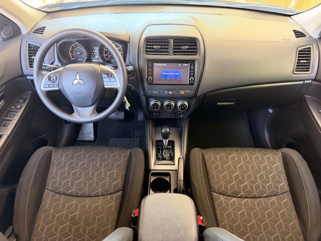 Used 2025 Mitsubishi Outlander Sport ES AWD/4WD image 20