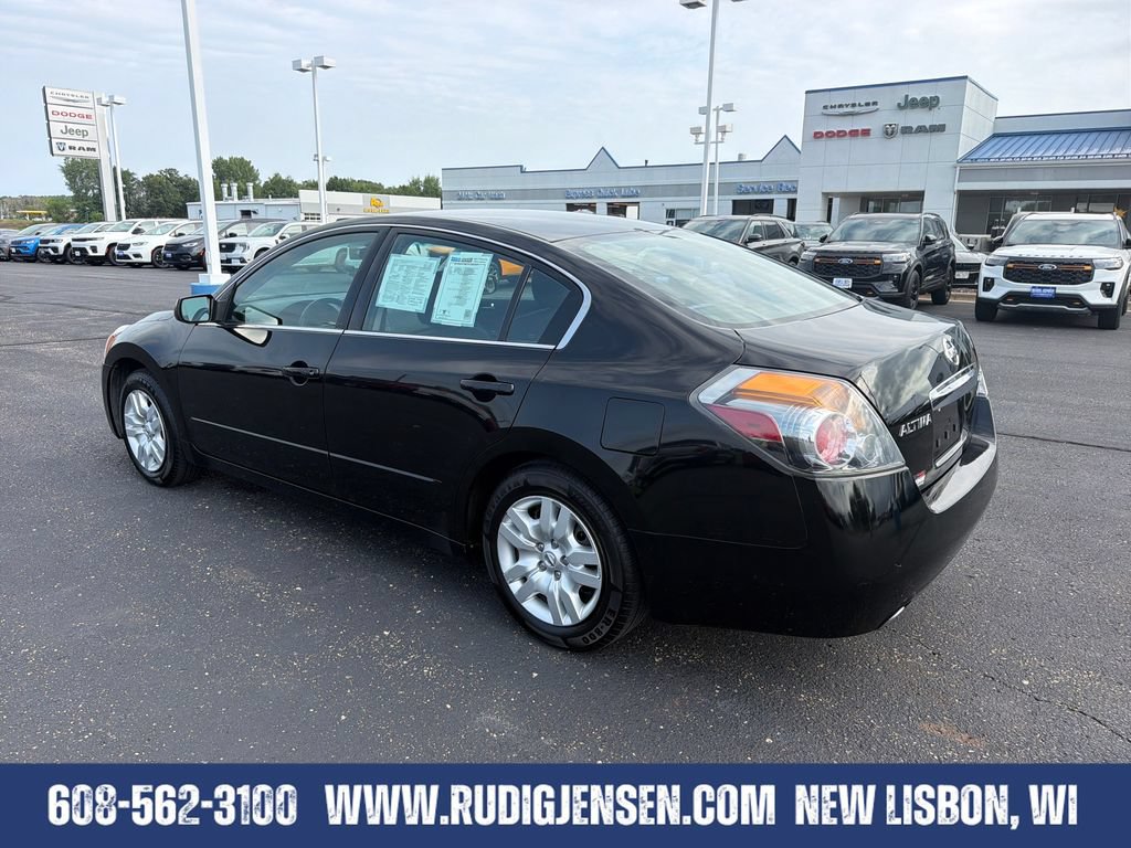 Used 2012 Nissan Altima 2.5 S FWD image 3