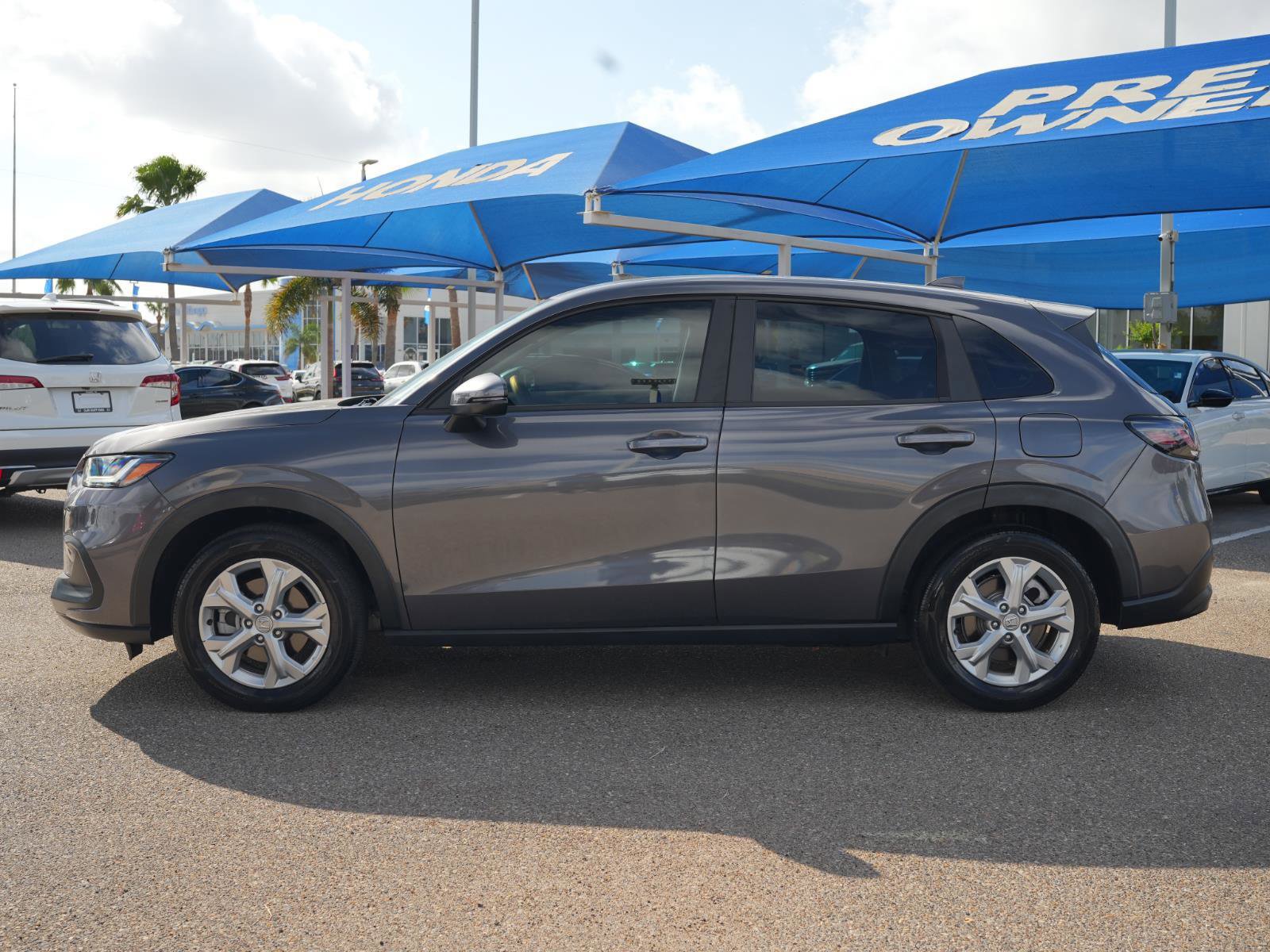 Used 2023 Honda HR-V LX image 10