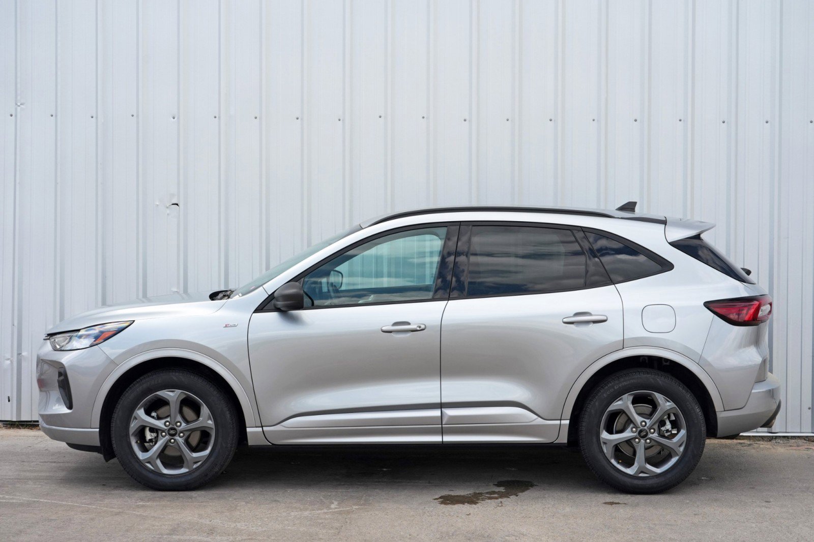 Used 2024 Ford Escape ST-Line w/ Tech Pack #1 AWD/4WD image 41