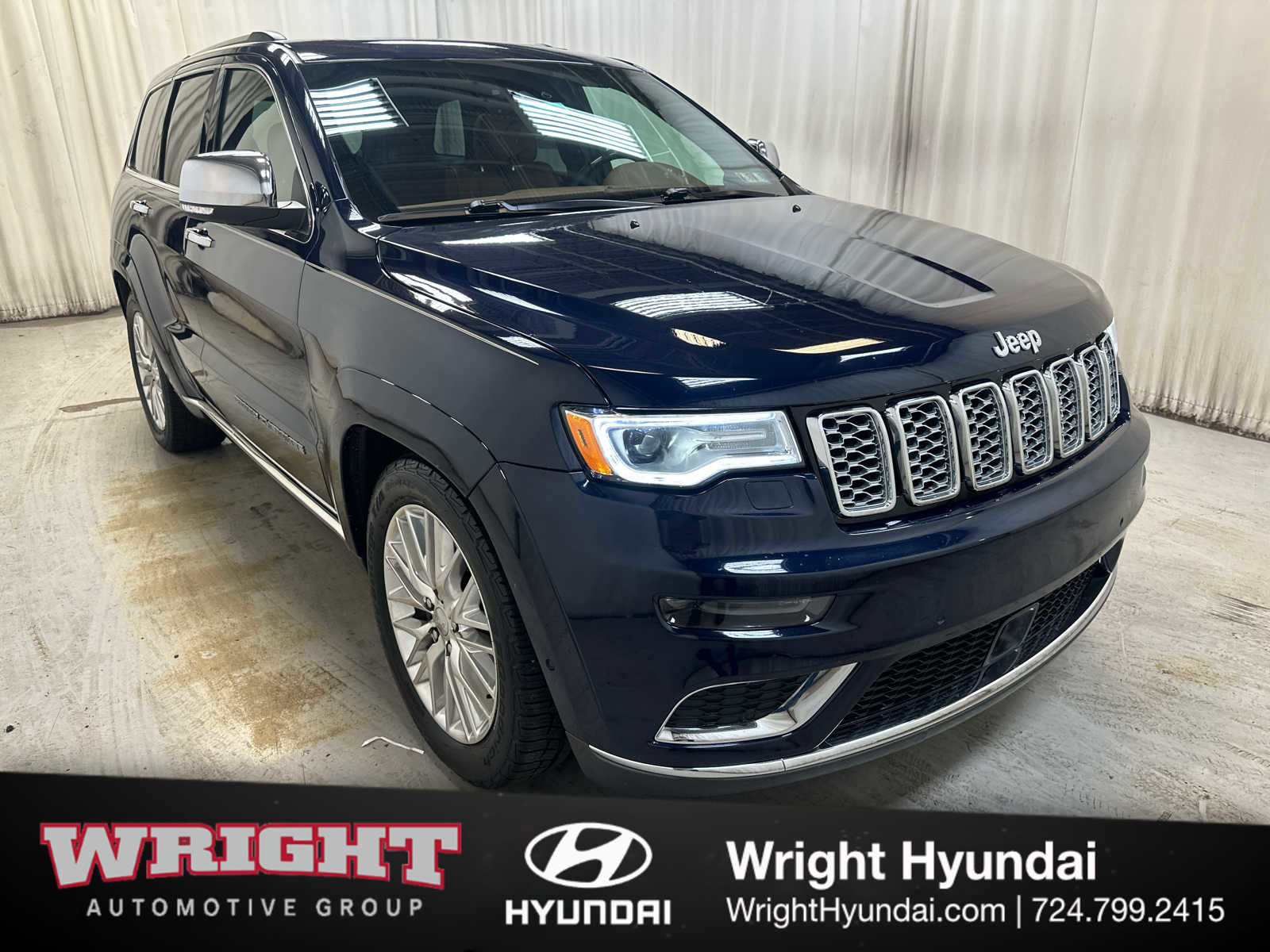 Used 2017 Jeep Grand Cherokee Summit AWD/4WD image 1