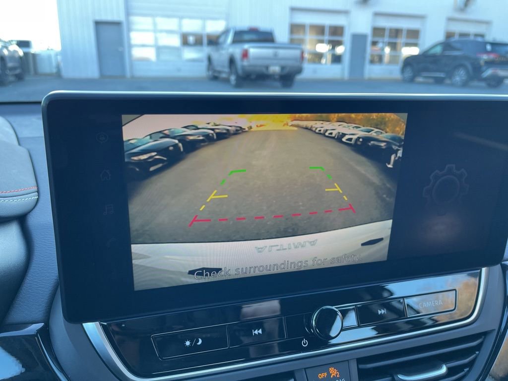 New 2025 Nissan Altima 2.5 SR w/ SR Premium Package image 9