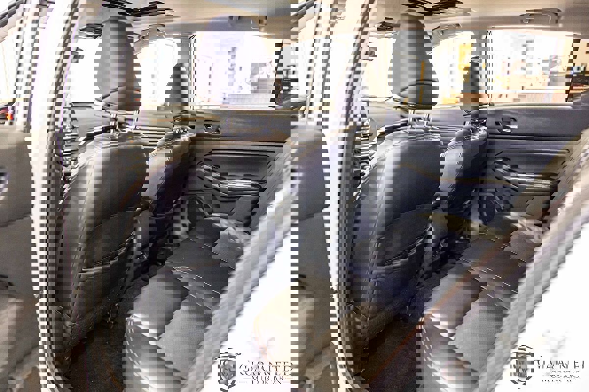 Used 2019 Nissan Altima 2.5 SR w/ SR Premium Package image 32