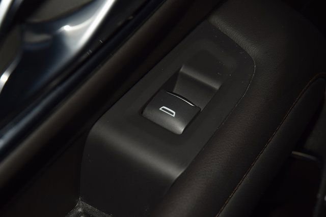 Used 2023 Chevrolet Tahoe High Country AWD/4WD image 47