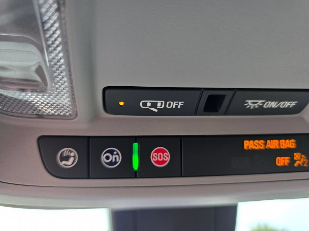 Used 2024 Chevrolet Equinox LT FWD image 25